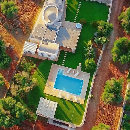 Trullo Al Guappo D'oro Ostuni