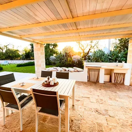 Trullo Al Guappo D'oro Ferienhaus