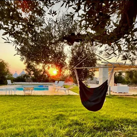 Trullo Al Guappo D'oro Tatil Evi *